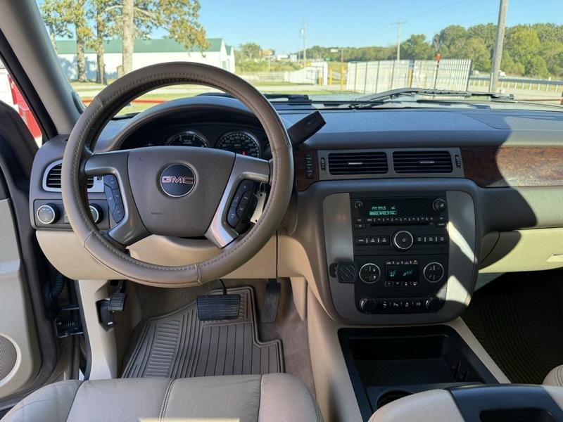 GMC Sierra 2500HD 4WD Ext Cab 144.2" SLT 2013