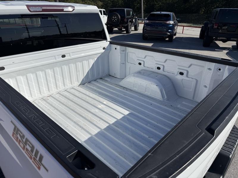 Chevrolet Silverado 1500 4WD Crew Cab 147" LT Trail Boss 2020
