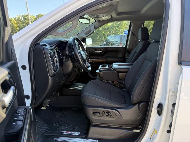Chevrolet Silverado 1500 4WD Crew Cab 147" LT Trail Boss 2020
