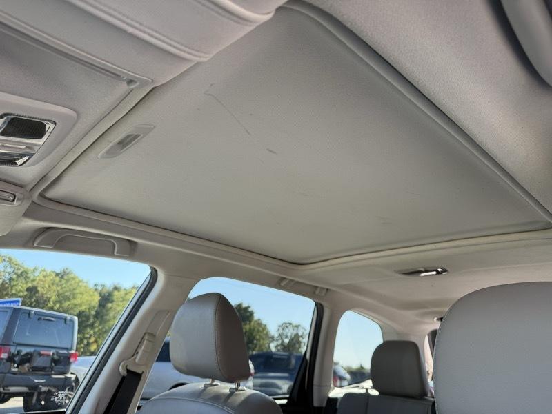 Subaru Forester 4dr CVT 2.5i Touring PZEV 2015