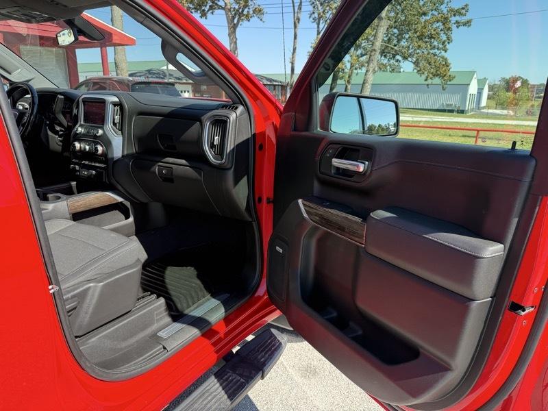 GMC Sierra 1500 4WD Crew Cab 147" Elevation 2020