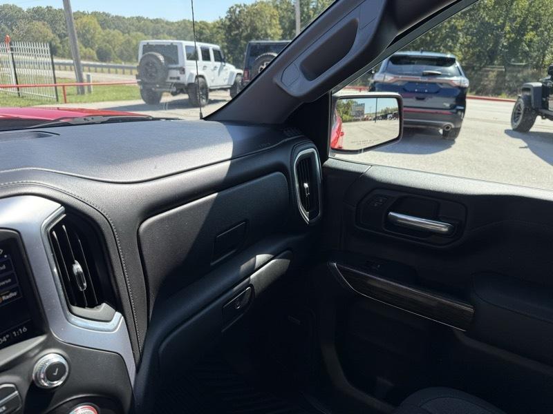 GMC Sierra 1500 4WD Crew Cab 147" Elevation 2020