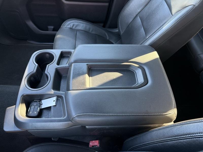 GMC Sierra 1500 4WD Crew Cab 147" SLT 2020