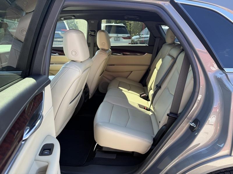 Cadillac XT5 FWD 4dr Premium Luxury 2017