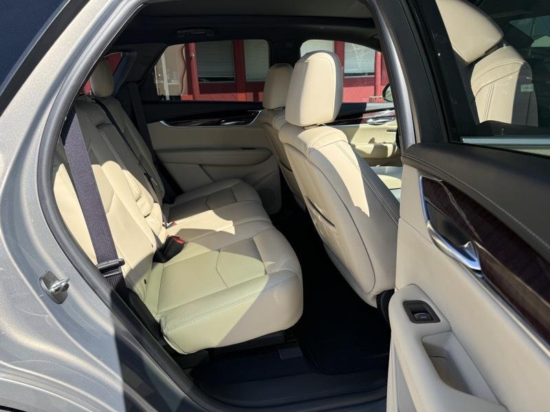 Cadillac XT5 FWD 4dr Premium Luxury 2017