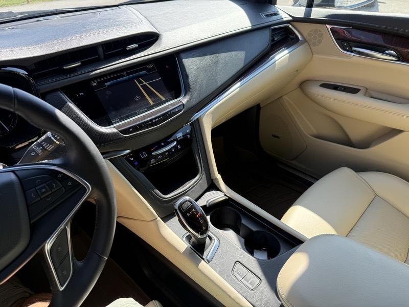 Cadillac XT5 FWD 4dr Premium Luxury 2017