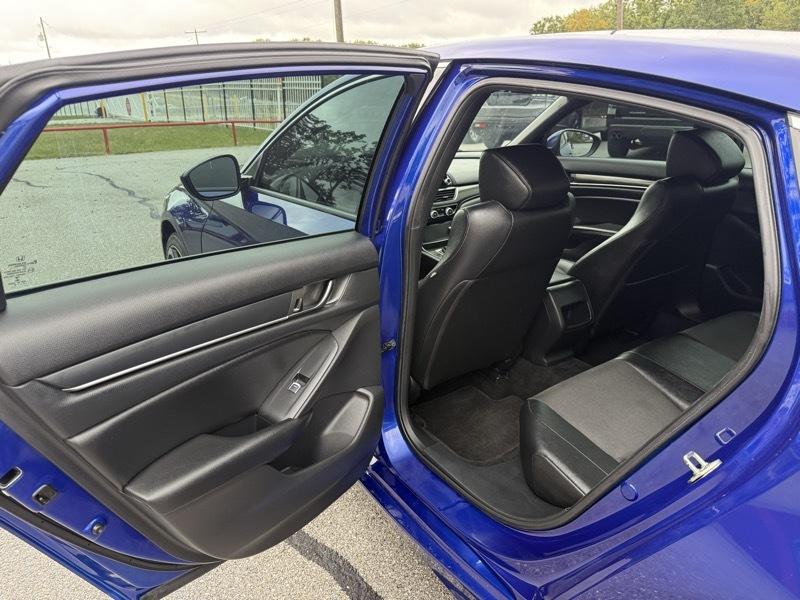 Honda Accord Sedan Sport 1.5T Manual 2019