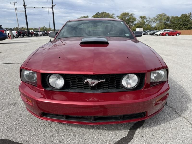 Ford Mustang 2dr Cpe GT Deluxe 2007