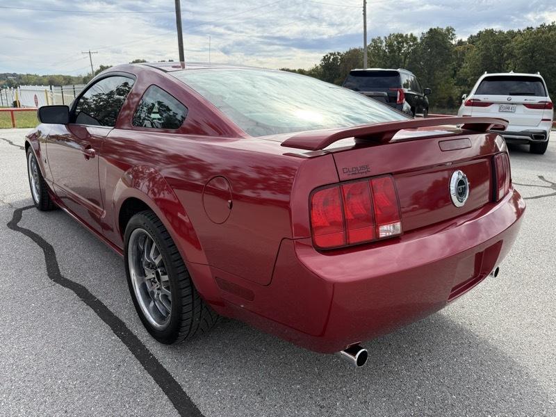 Ford Mustang 2dr Cpe GT Deluxe 2007
