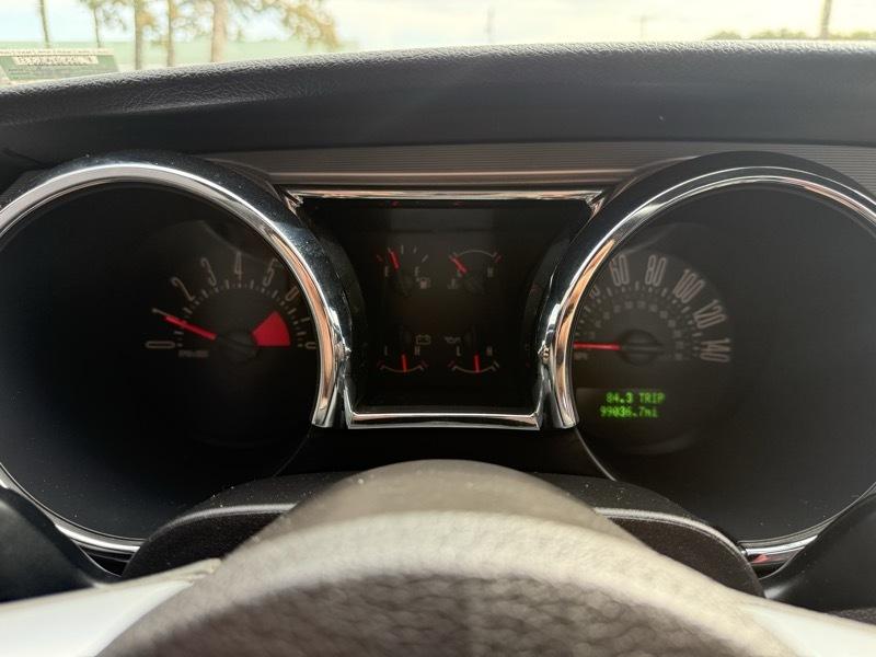 Ford Mustang 2dr Cpe GT Deluxe 2007