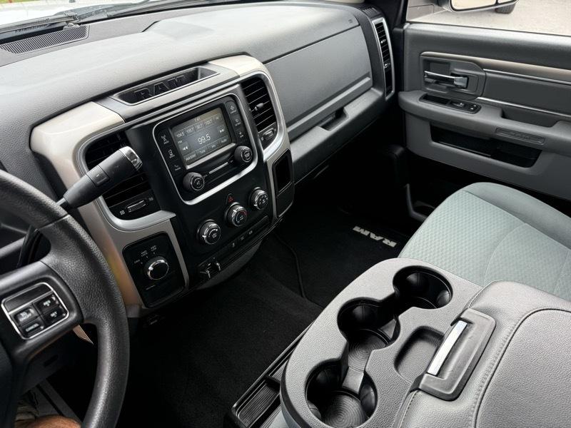 RAM 3500 SLT 4x4 Crew Cab 8' Box 2018
