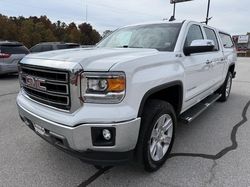 GMC Sierra 1500 4WD Crew Cab 143.5" SLT 2015