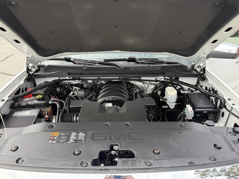 GMC Sierra 1500 4WD Crew Cab 143.5" SLT 2015