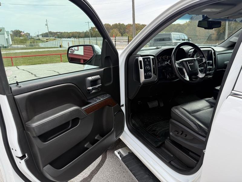 GMC Sierra 1500 4WD Crew Cab 143.5" SLT 2015