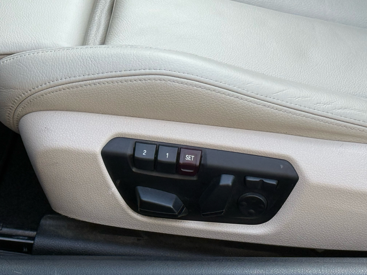 BMW 2 Series 2dr Conv M235i RWD 2015