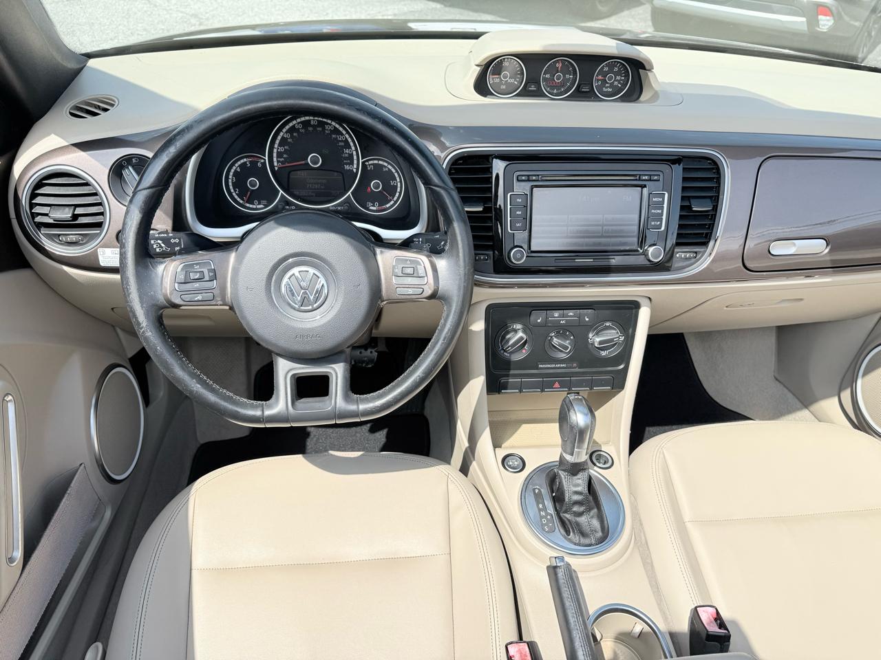 Volkswagen Beetle Convertible 2dr DSG 2.0L TDI 2013