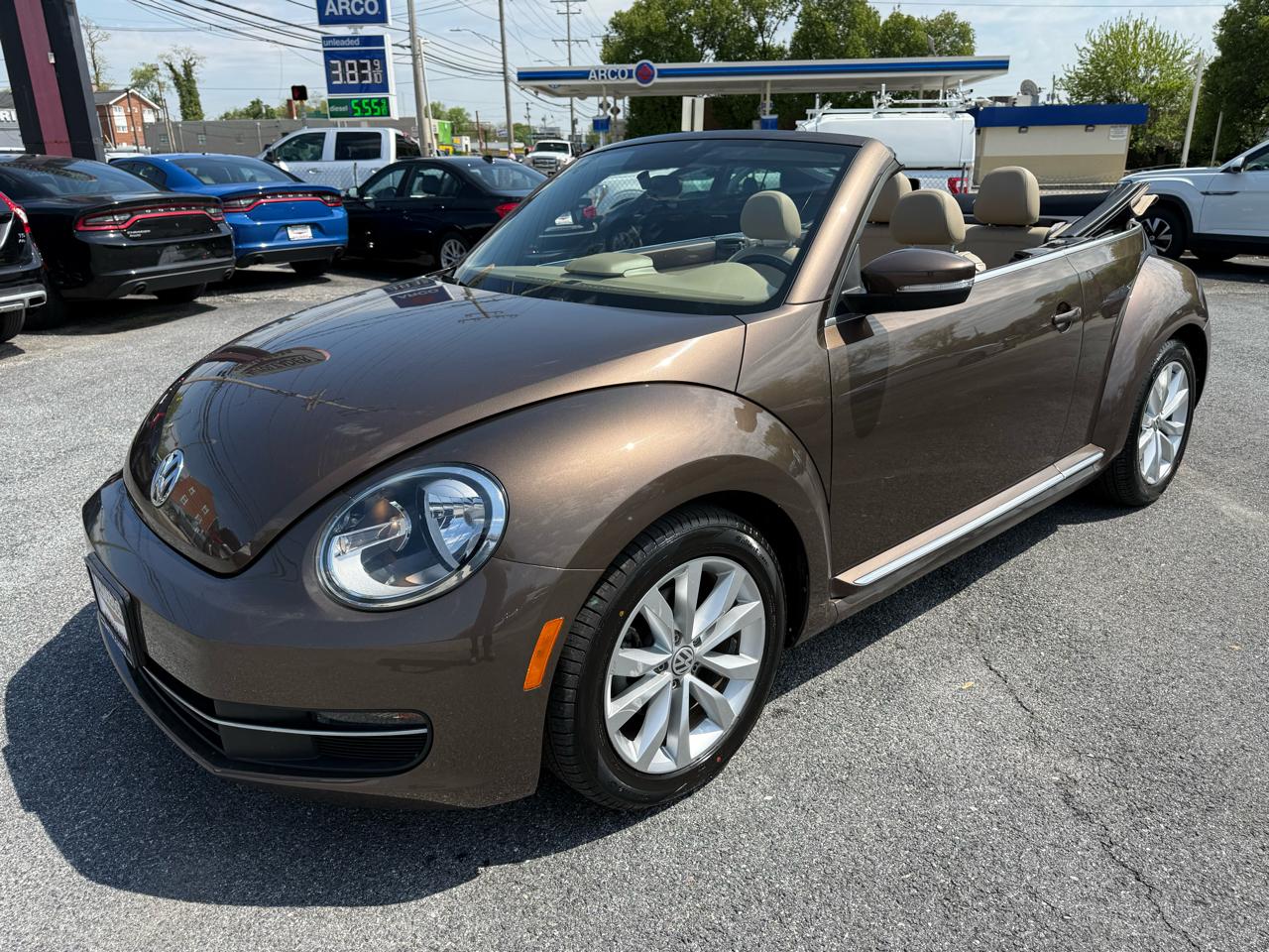 Volkswagen Beetle Convertible 2dr DSG 2.0L TDI 2013