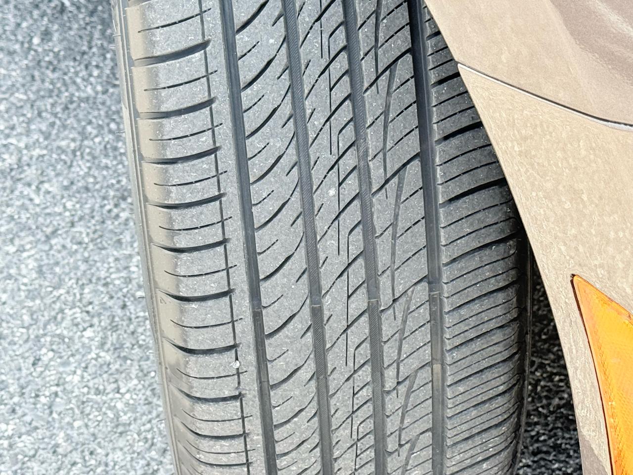 Volkswagen Beetle Convertible 2dr DSG 2.0L TDI 2013