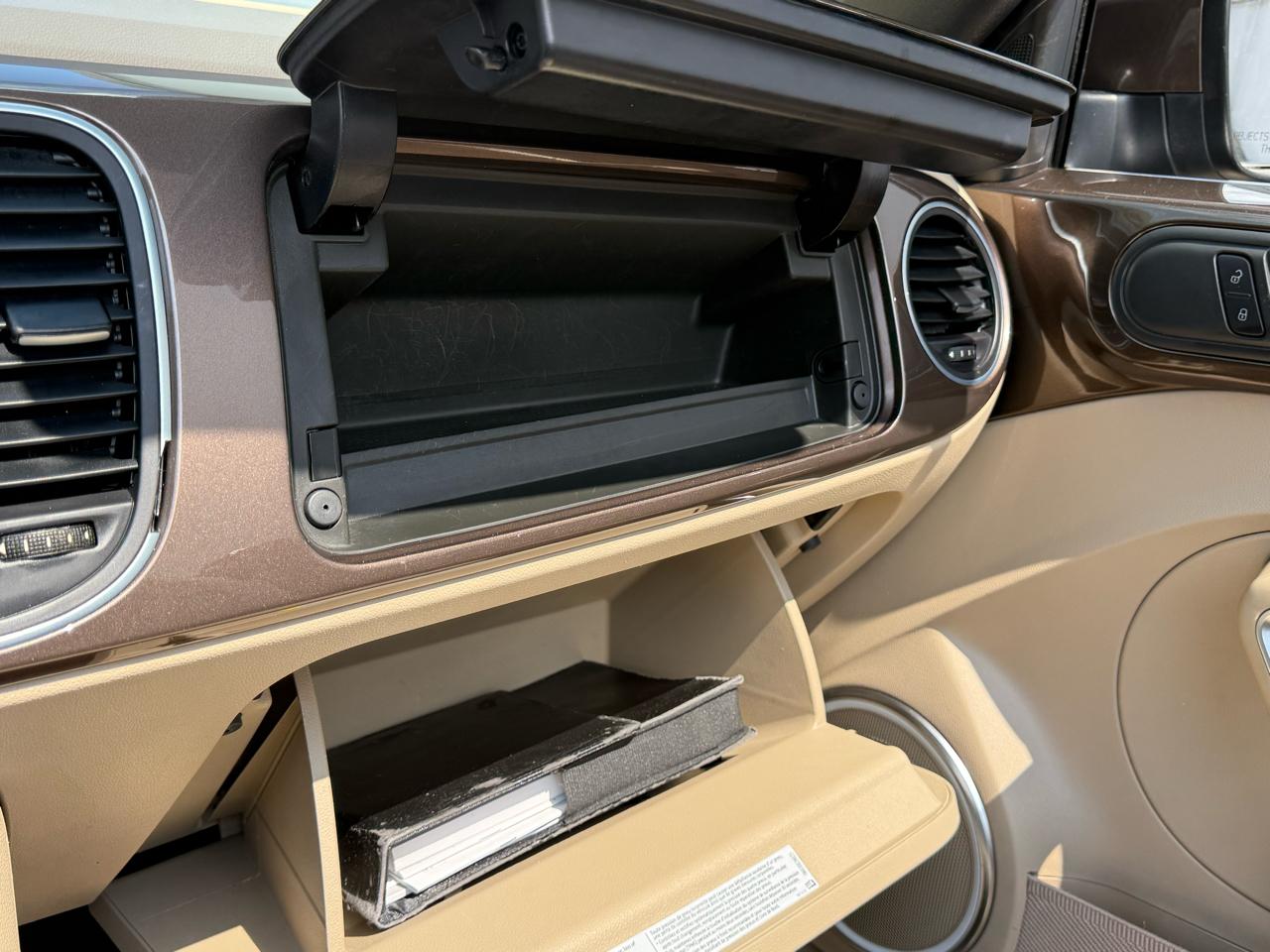 Volkswagen Beetle Convertible 2dr DSG 2.0L TDI 2013