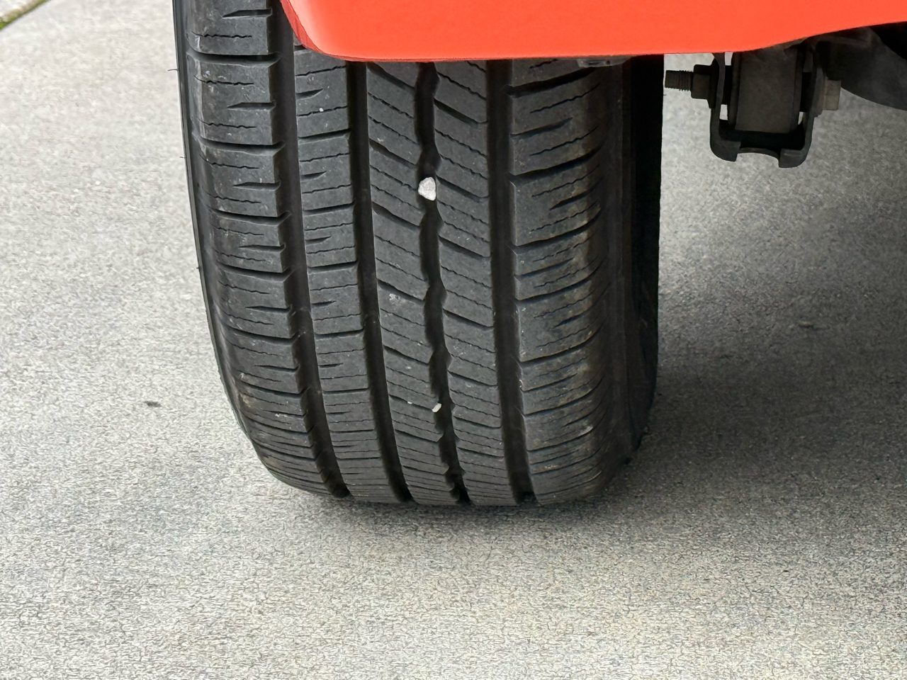 Toyota Prius c 5dr HB Three (Natl) 2014 Toyota Prius c 5dr HB Three (Natl) 2014