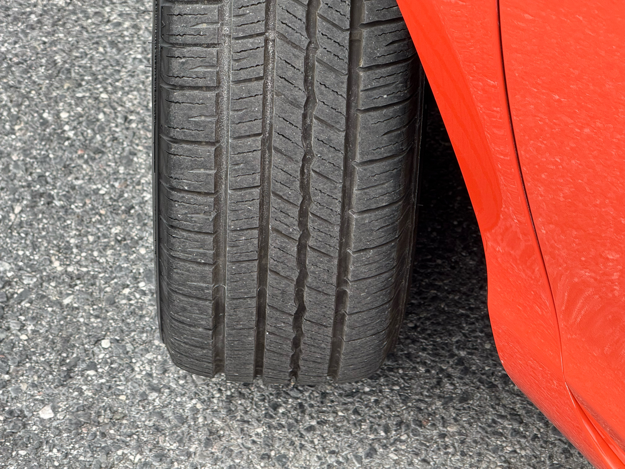 Toyota Prius c 5dr HB Three (Natl) 2014 Toyota Prius c 5dr HB Three (Natl) 2014