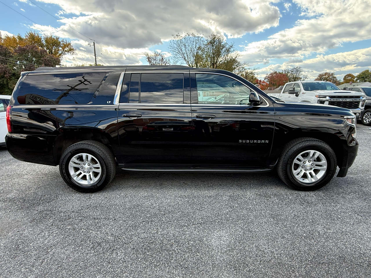 Chevrolet Suburban 4WD 4dr LS 2020 Chevrolet Suburban 4WD 4dr LS 2020