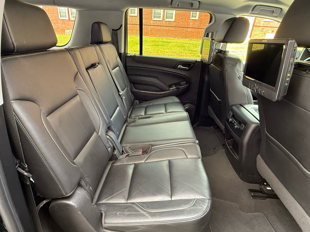 Chevrolet Suburban 4WD 4dr LS 2020 Chevrolet Suburban 4WD 4dr LS 2020