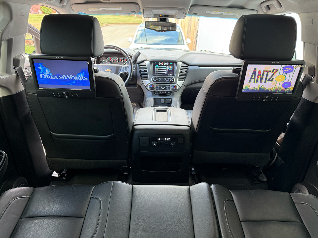 Chevrolet Suburban 4WD 4dr LS 2020 Chevrolet Suburban 4WD 4dr LS 2020