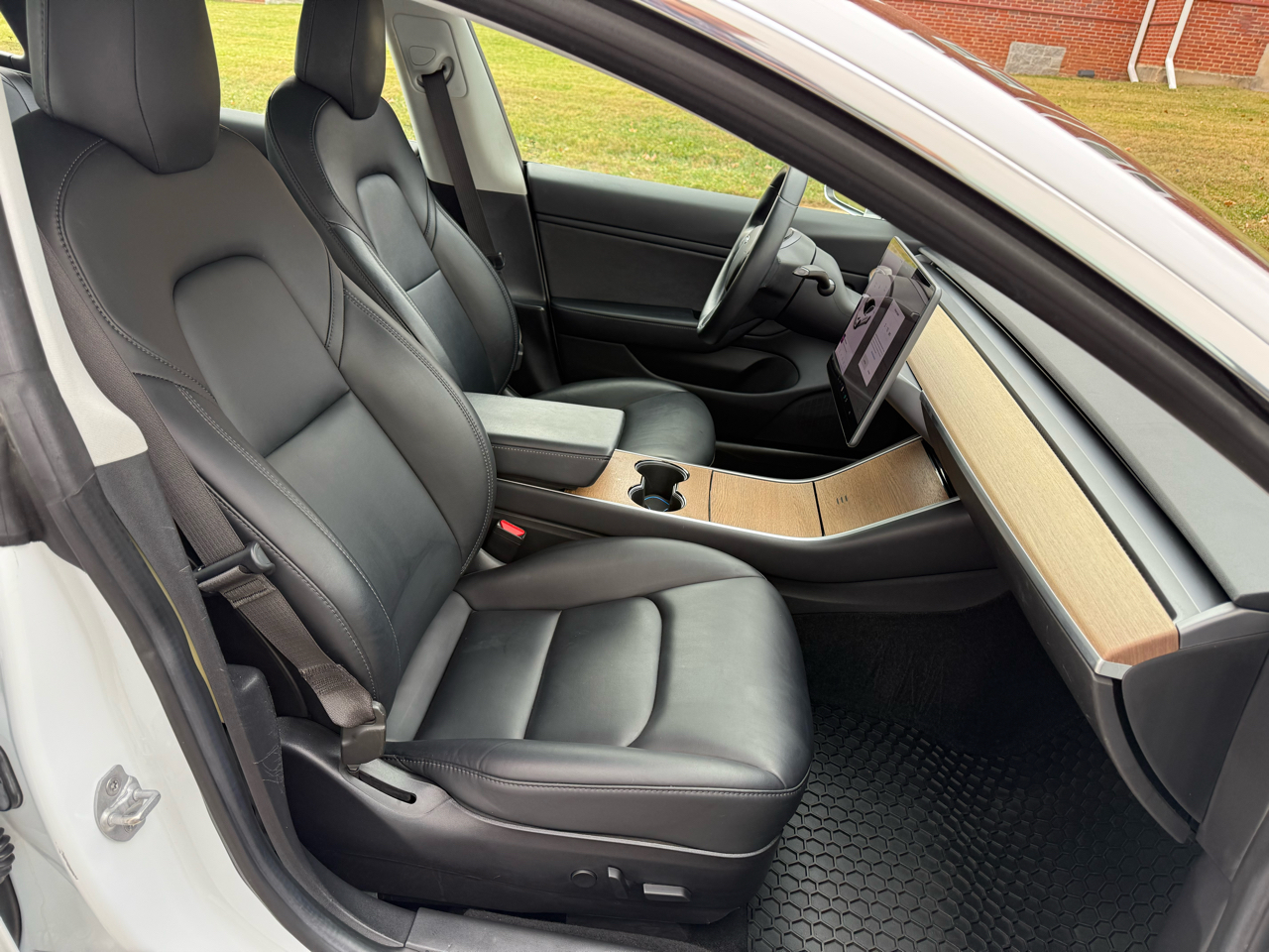 Tesla Model 3 Long Range Battery AWD 2018 Tesla Model 3 Long Range Battery AWD 2018