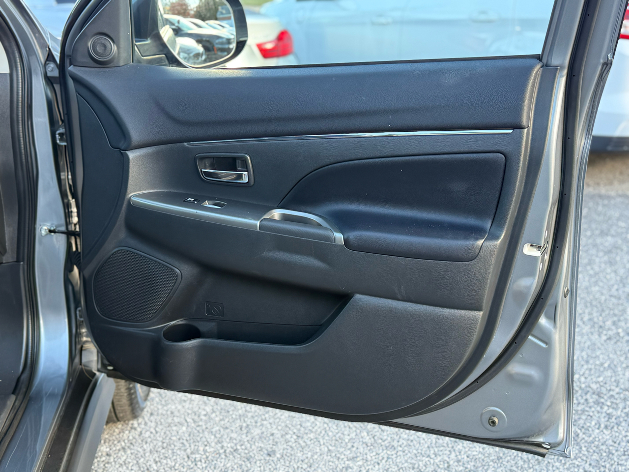 Mitsubishi Outlander Sport Trail Edition 2.0 AWC 2024 Mitsubishi Outlander Sport Trail Edition 2.0 AWC 2024