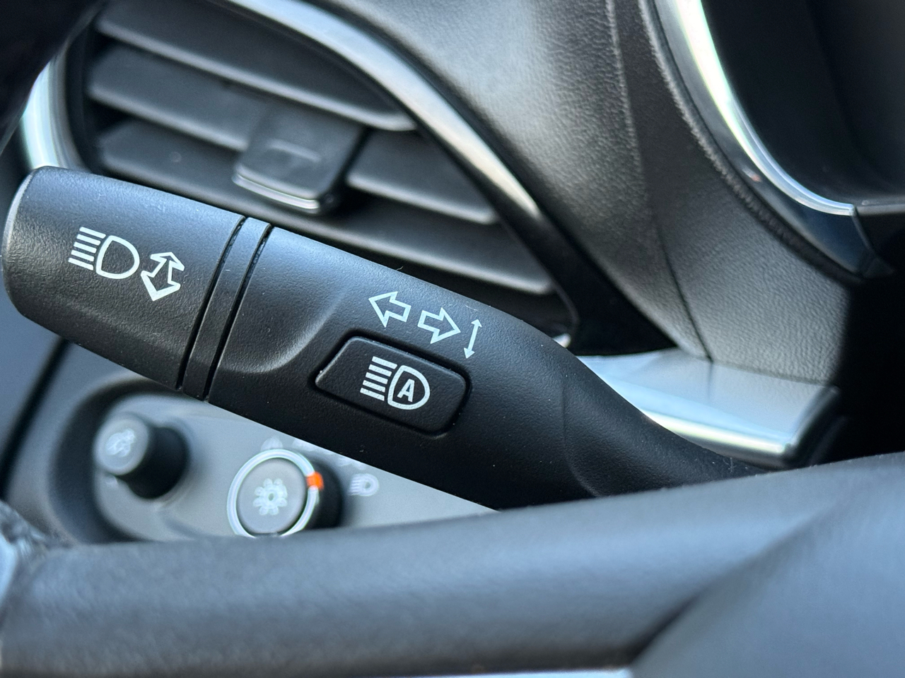 Chevrolet Volt 5dr HB Premier 2017