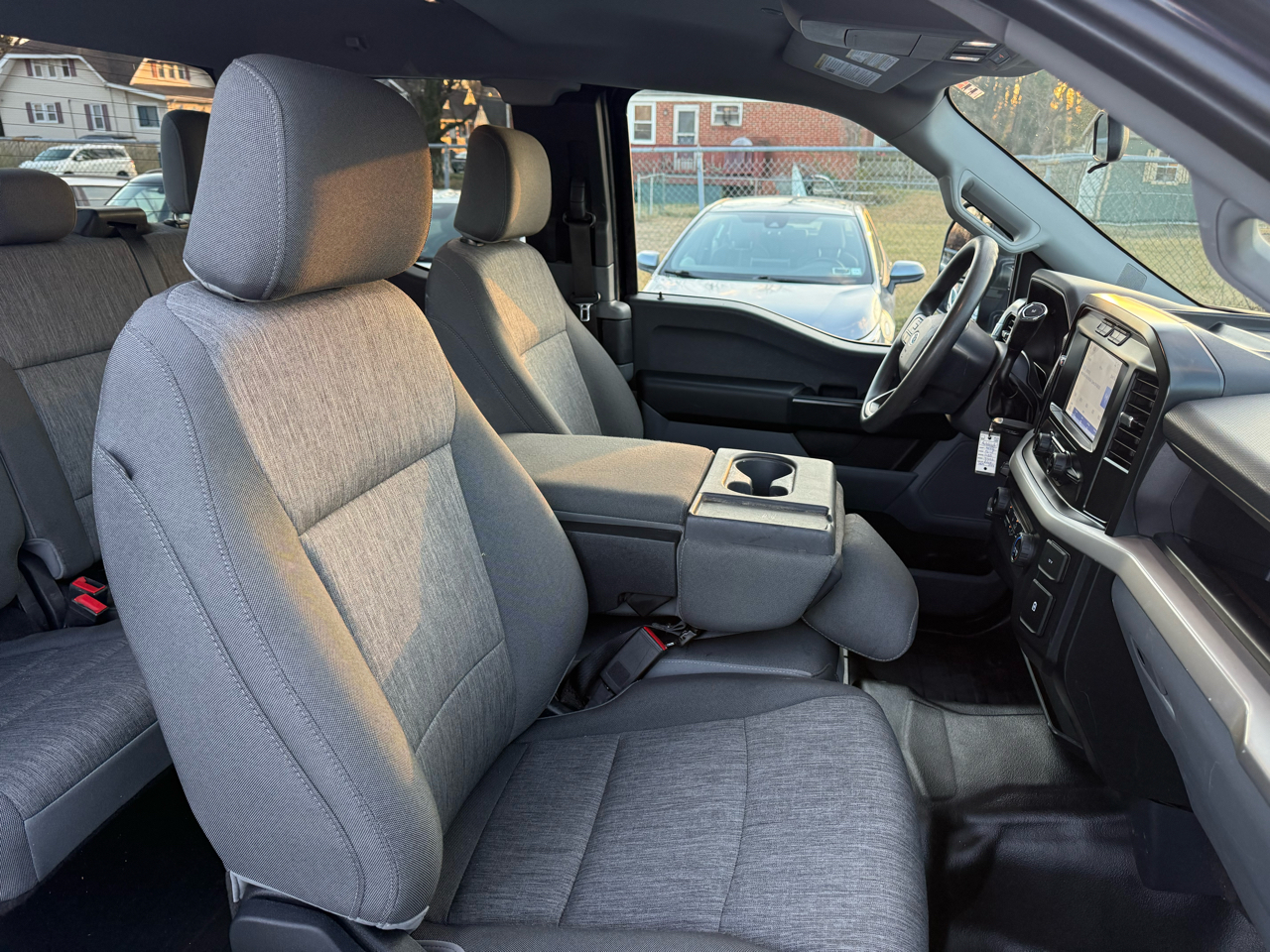 Ford F-150 XL 2WD SuperCab 8' Box 2022