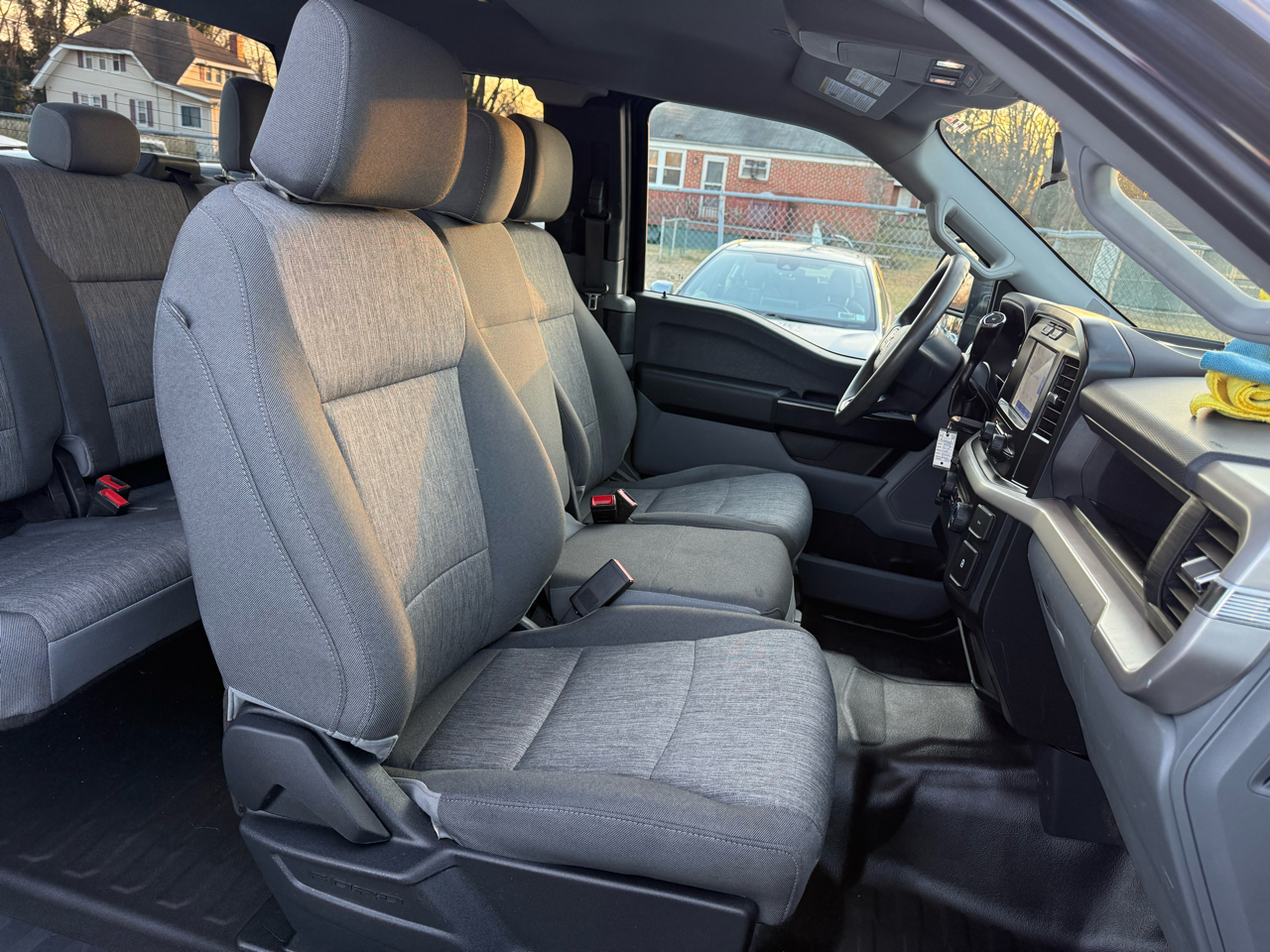 Ford F-150 XL 2WD SuperCab 8' Box 2022