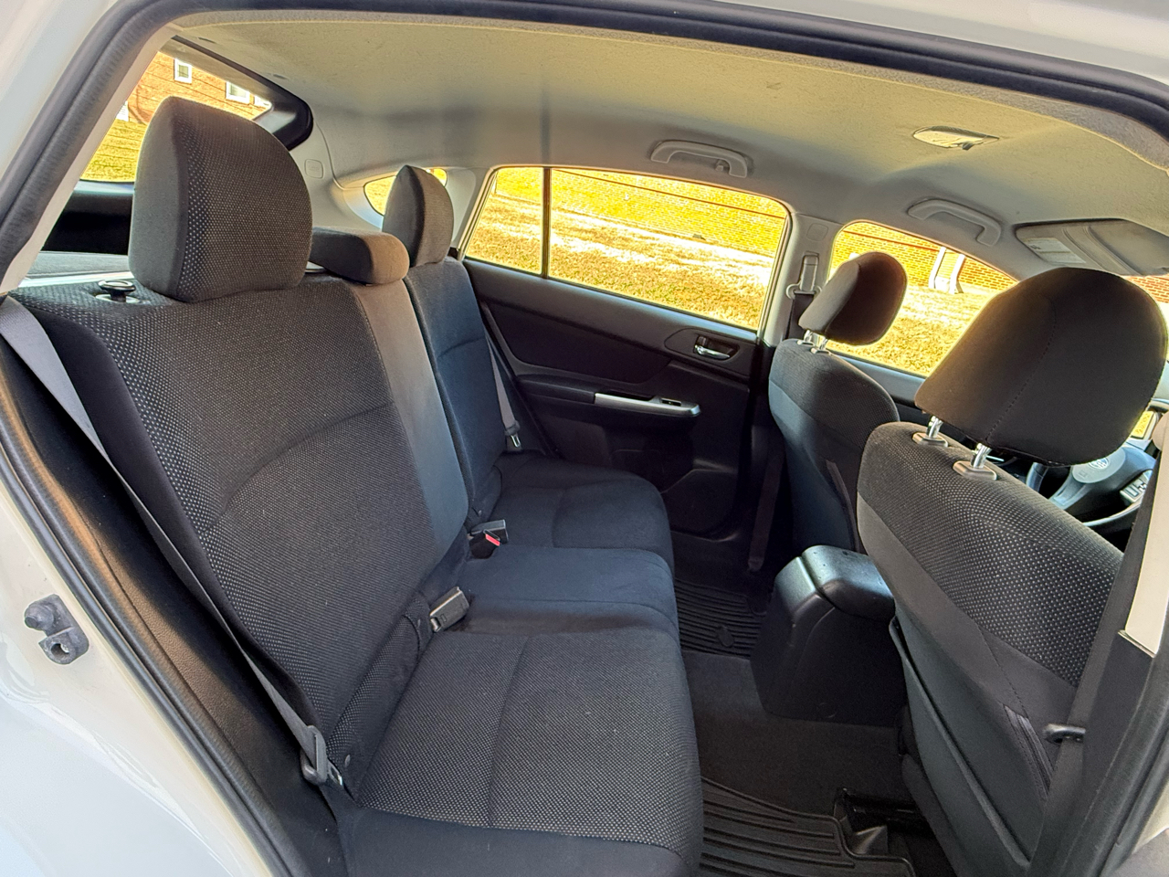 Subaru Impreza Wagon 5dr CVT 2.0i Premium 2015