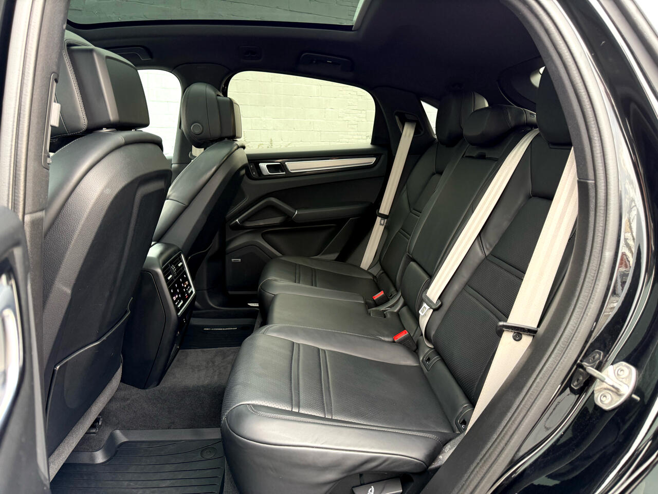 Porsche Cayenne Coupe AWD 2022