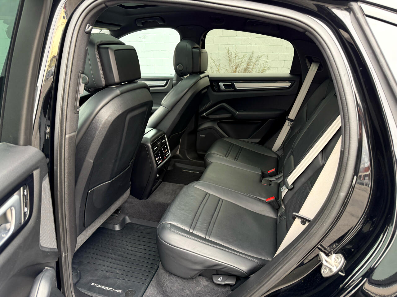 Porsche Cayenne Coupe AWD 2022