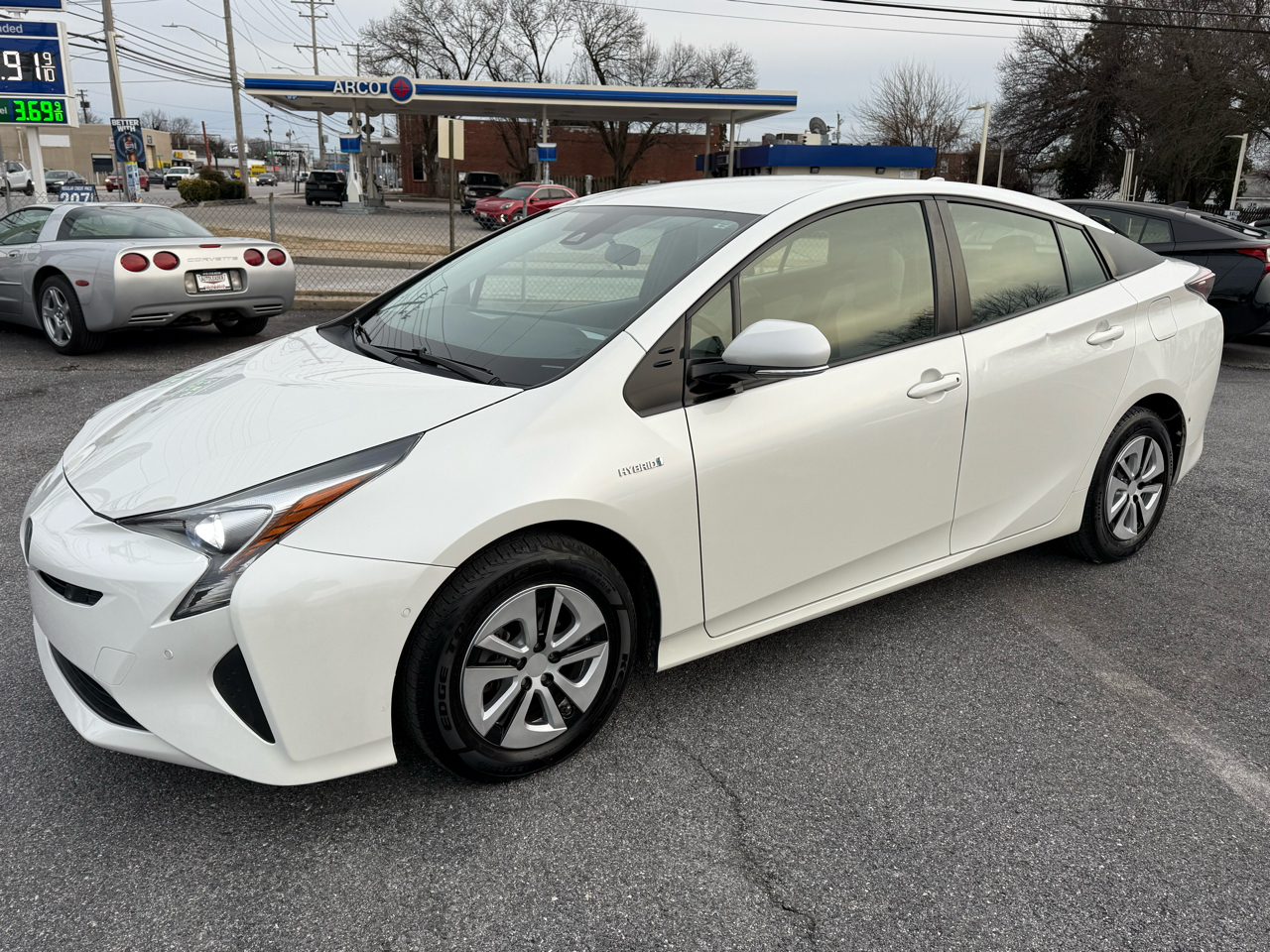 Toyota Prius Three Touring (Natl) 2018