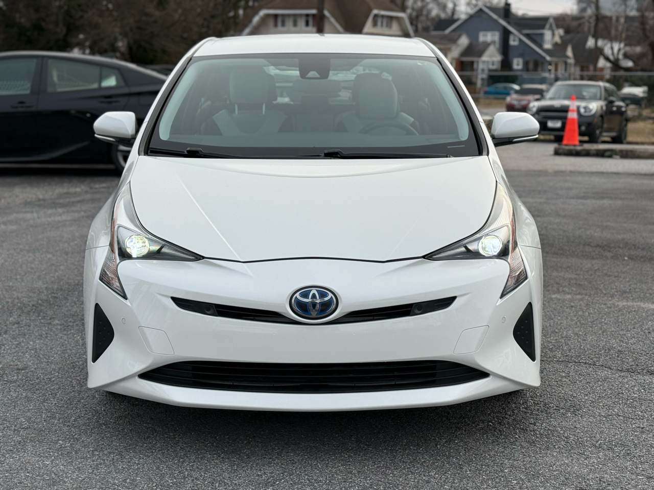 Toyota Prius Three Touring (Natl) 2018