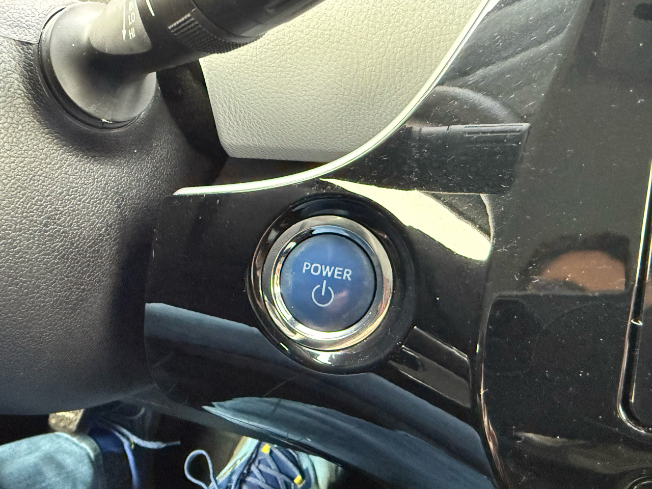 Toyota Prius Three Touring (Natl) 2018