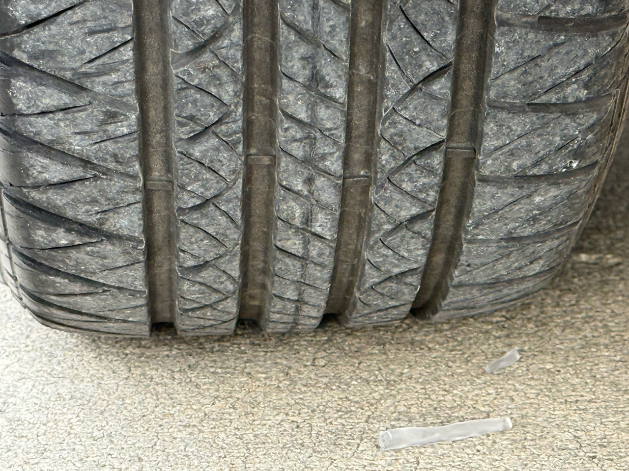 Toyota Prius Three Touring (Natl) 2018