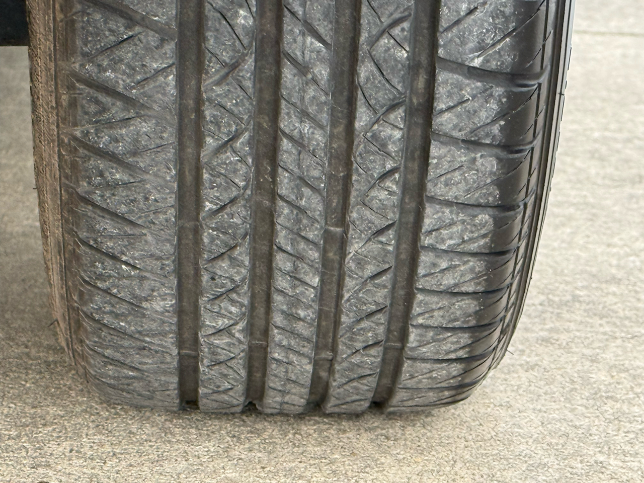 Toyota Prius Three Touring (Natl) 2018