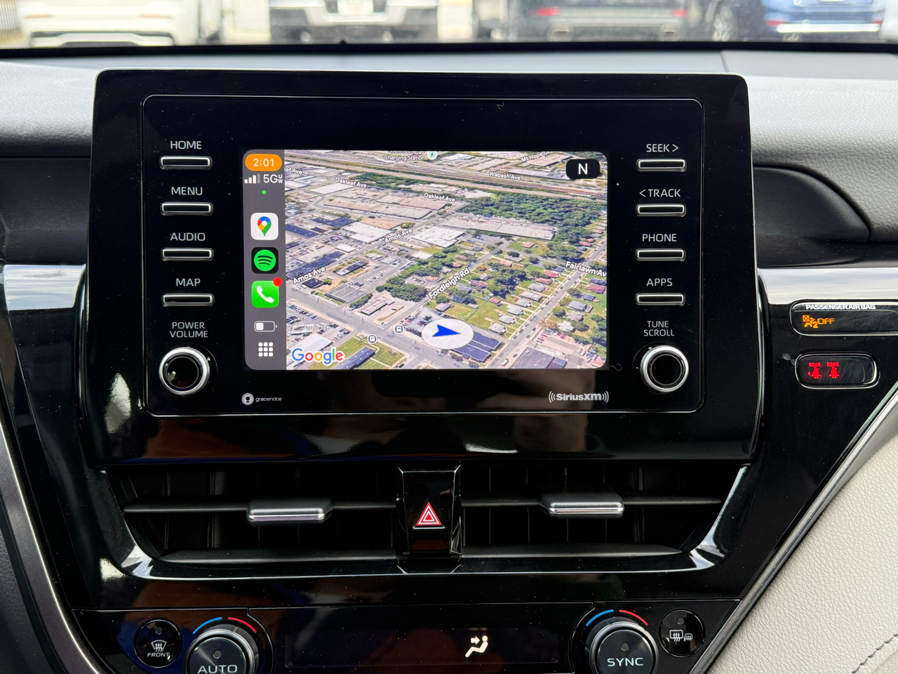 Toyota Camry SE Auto AWD (Natl) 2024