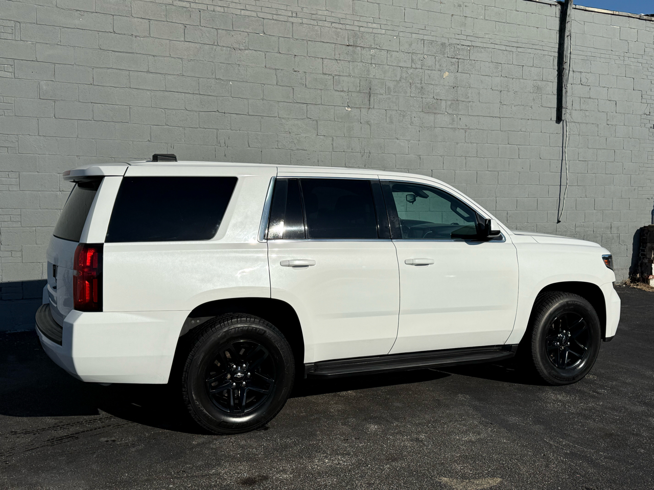 Chevrolet Tahoe 2WD 4dr Commercial 2018