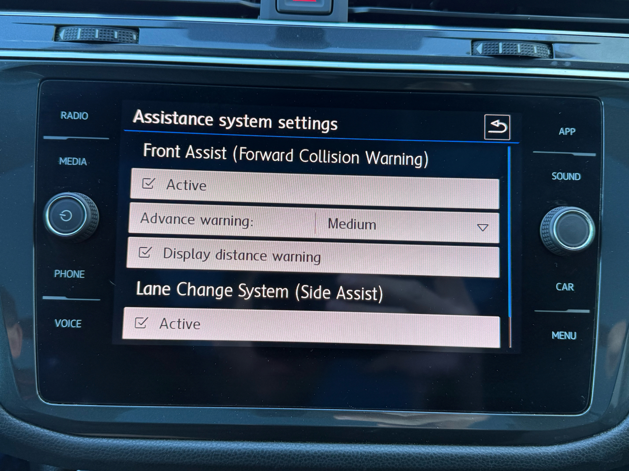 Volkswagen Tiguan 2.0T SE R-Line Black FWD 2020