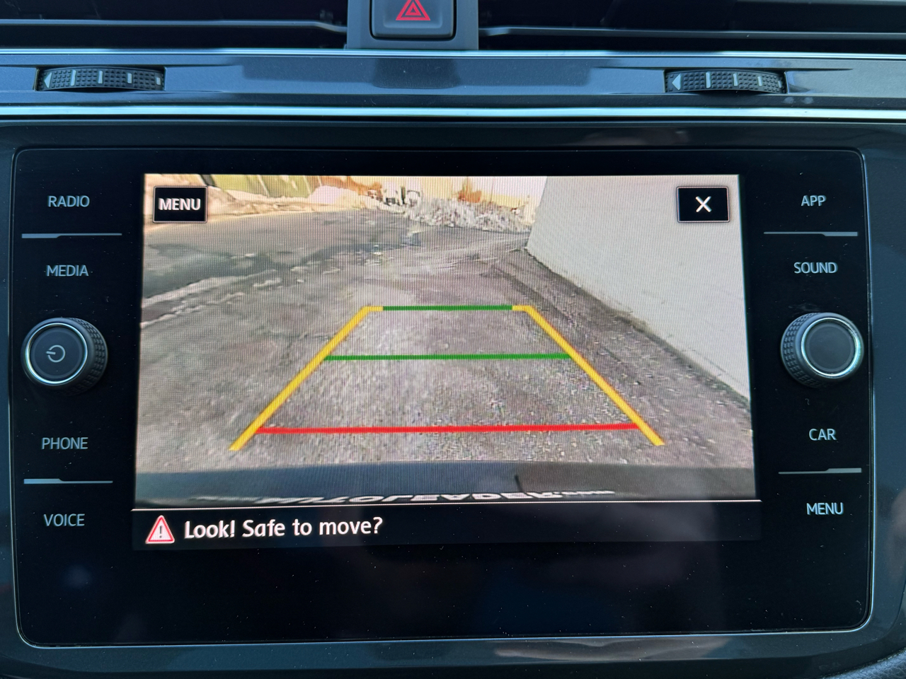 Volkswagen Tiguan 2.0T SE R-Line Black FWD 2020