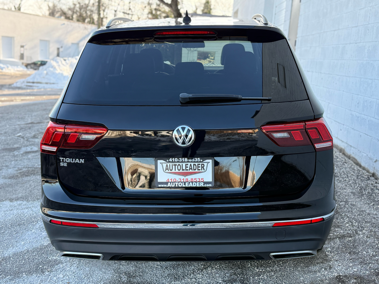 Volkswagen Tiguan 2.0T SE R-Line Black FWD 2020