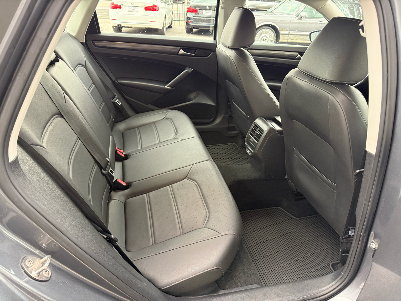 Volkswagen Passat 2.0T R-Line Auto 2020