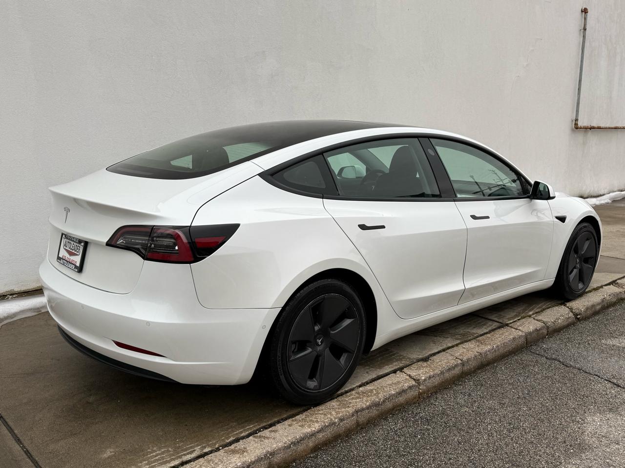 Tesla Model 3 Standard Range Plus RWD 2021