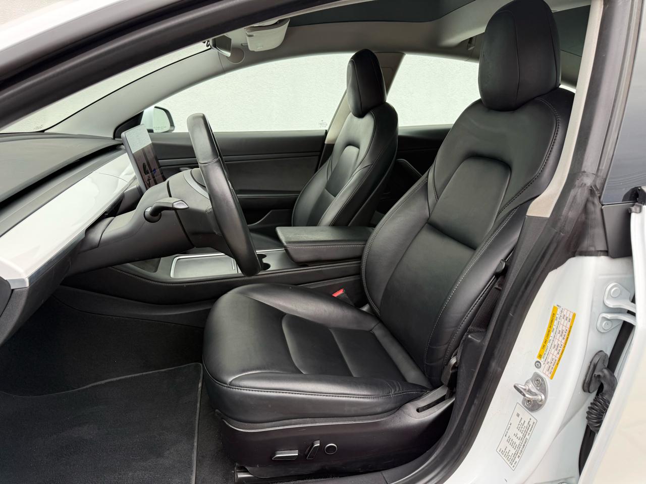 Tesla Model 3 Standard Range Plus RWD 2021