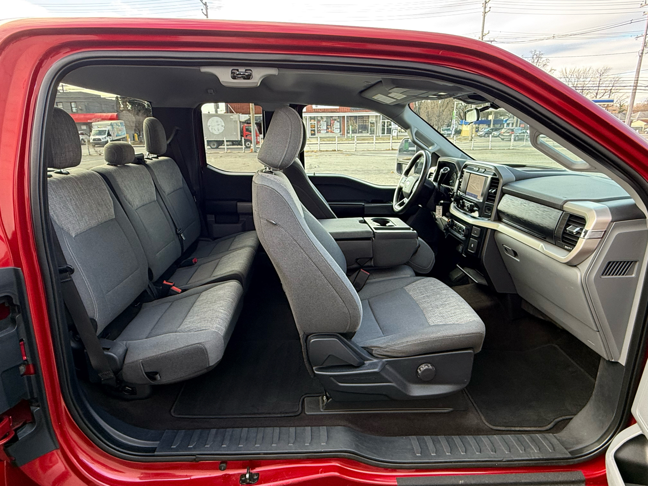 Ford F-150 XLT 4WD SuperCab 8' Box 2021